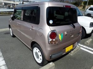 Marca de motorista novato (Shoshinsha) no Japão